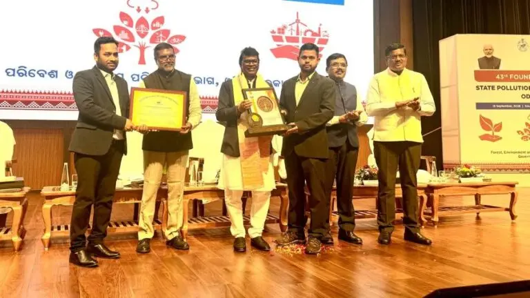 Kurmitar Mines award