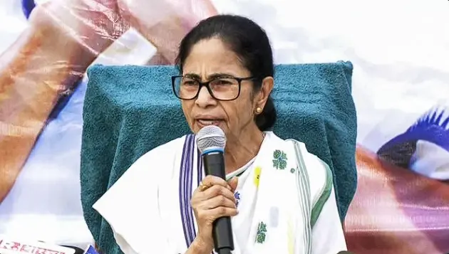 Mamata Moves Supreme Court Against EC Interim Order Freezing TMC Name And Symbol