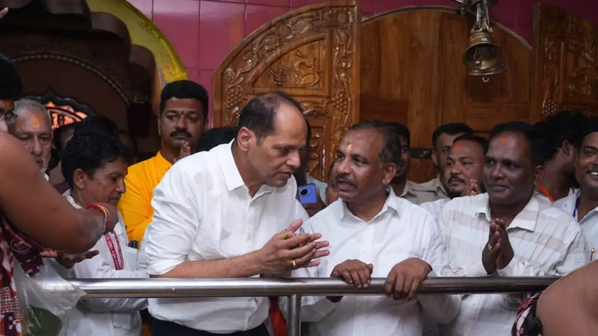 Ganjam Politics Gets New Twist With Pradeep-Bibhuti Thaw, Bikram’s Return