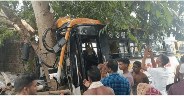 Driver Killed, 25 Injured As Bus Hits Tree In Odisha’s Nayagada