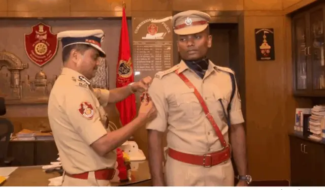 Saravana Vivek Assumes Charge As Bhubaneswar DCP, To Target Cyber Crime & Focus On Teamwork