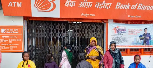 3-Day Nationwide Bank Strike Put Off After Talks Between IBA And Bank Unions