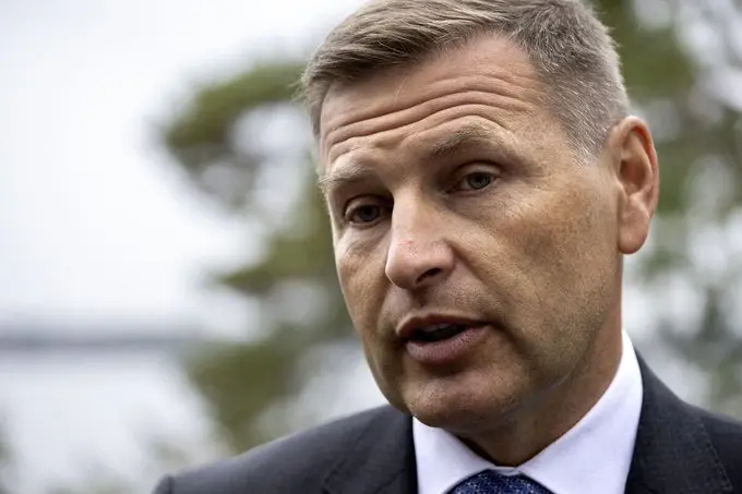 Estonia’s Defence Minister Steps Down After Rs 770 Cr Botched Defence Deal With Indian Company