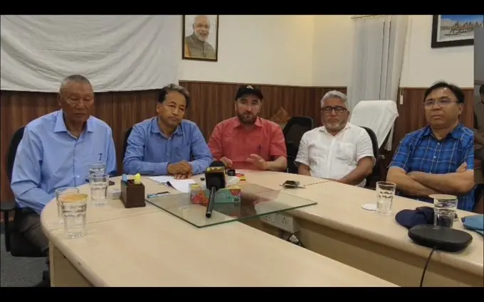 Sonam Wangchuk Set To Spearhead 20Km Symbolic March Across Leh From Sept 23