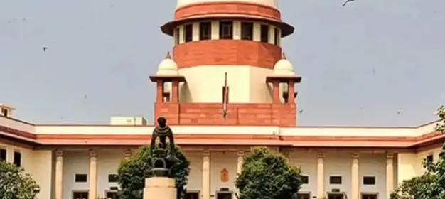 Supreme Court Refers Challenge to Election Commissioners’ Appointment Law to Larger Bench