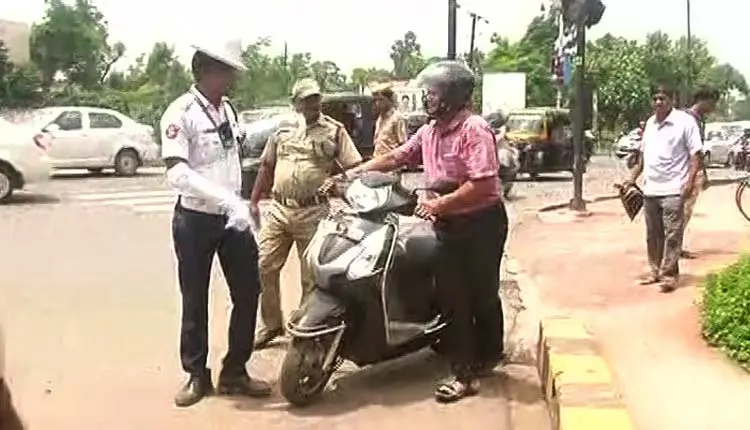 Odisha Car Drivers Fined For Not Wearing Helmets, Bikers For Seatbelt Violations: CAG