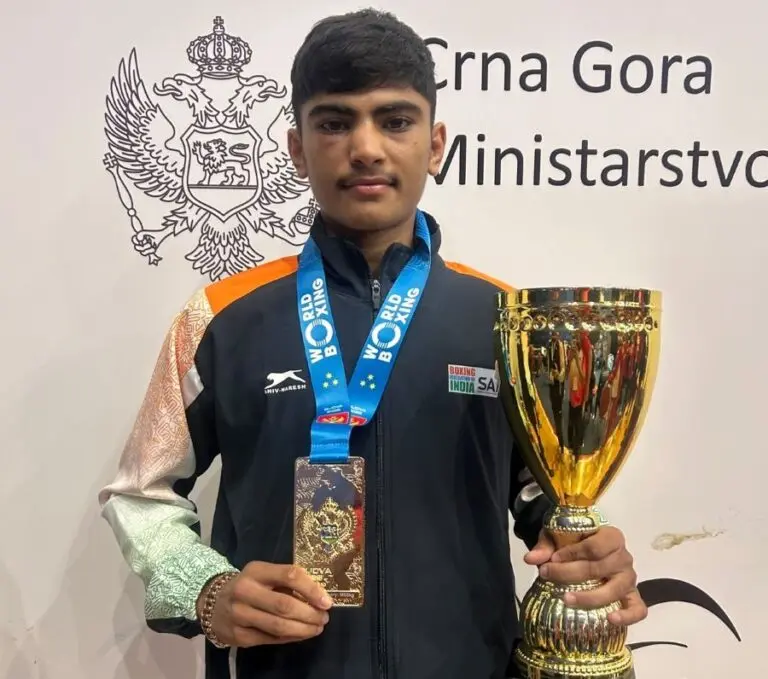 Aditya world U19 boxing champ