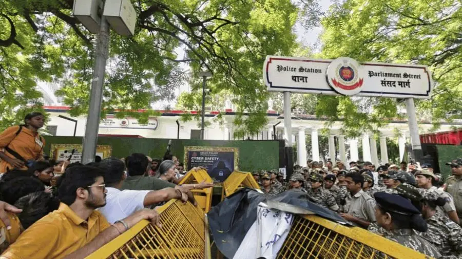 Delhi protests continue