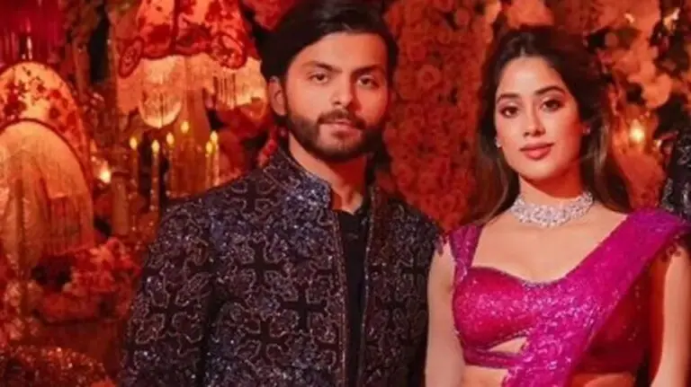 Janhvi Kapoor Shares How Shikhar Pahariya Stood By Her After Sridevi’s Death