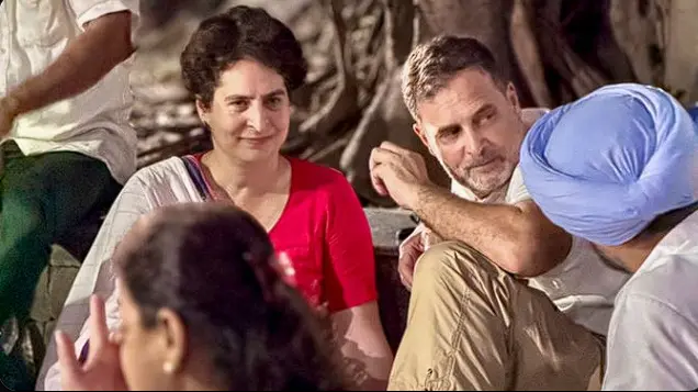Delhi Police Lodge FIR Against Rahul, Priyanka For Unauthorised Akashvani Bhawan Entry