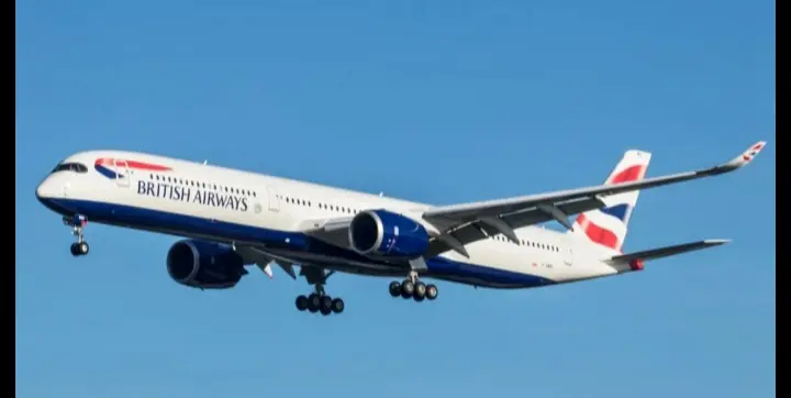 British Airways Flight To Chicago Makes Sharp Descent Over Ireland; Issues Alert