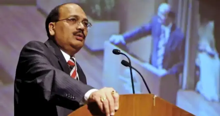 Right To Life Involves Right To Pollution-Free Water And Air: CJI