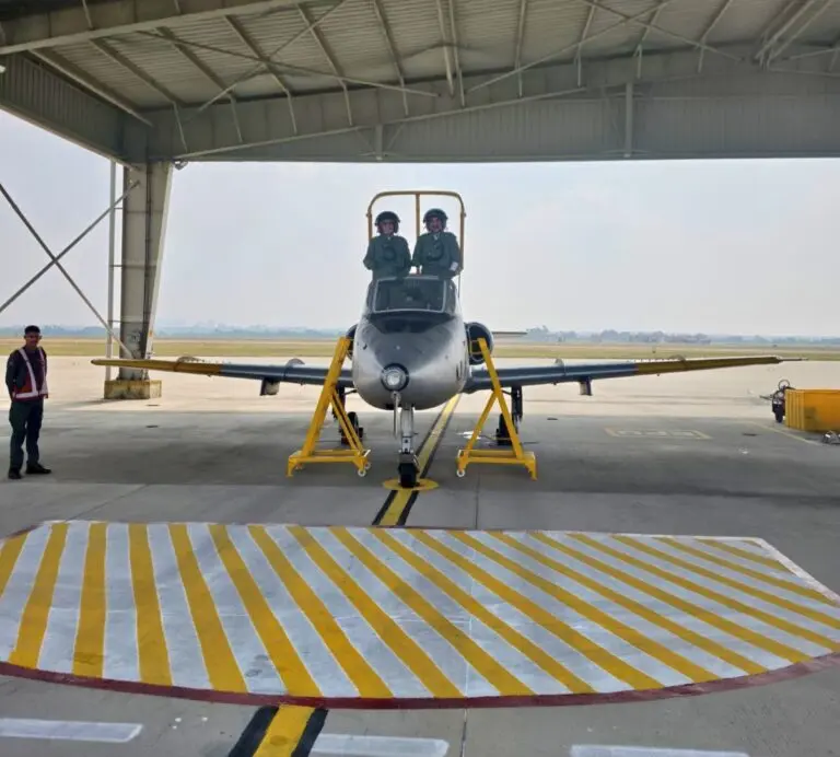 IAF Chief Completes Full Circle; Flies Final Sortie In Aircraft He Trained In