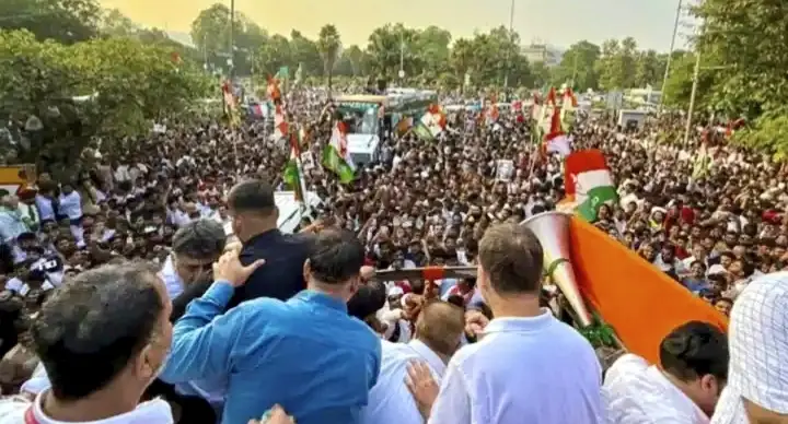Permission For Rally At Ramlila Maidan Not Revoked, Delhi Police Counters Congress Charge