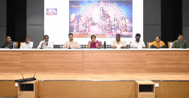 BMC Sets 7-Day Deadline For Road Repair & Power Fixes In Bhubaneswar Ahead Of Durga Puja