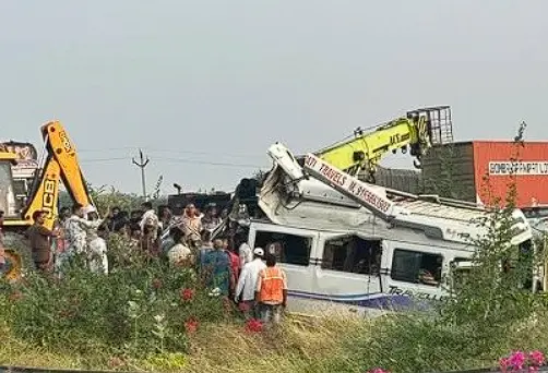 8 Dead, Several Hurt As Traveller Plunges Into Drain On Delhi-Mumbai Expressway In Rajasthan